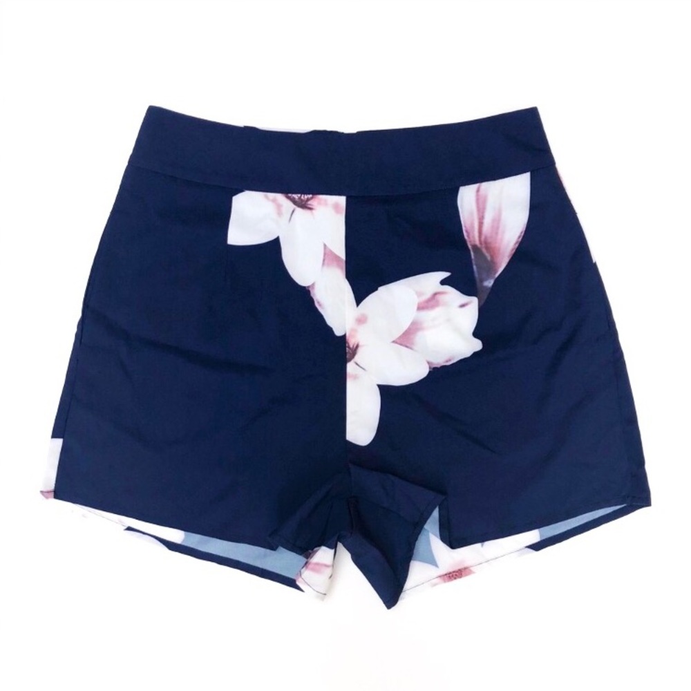 Navy Flower high waisted Shorts